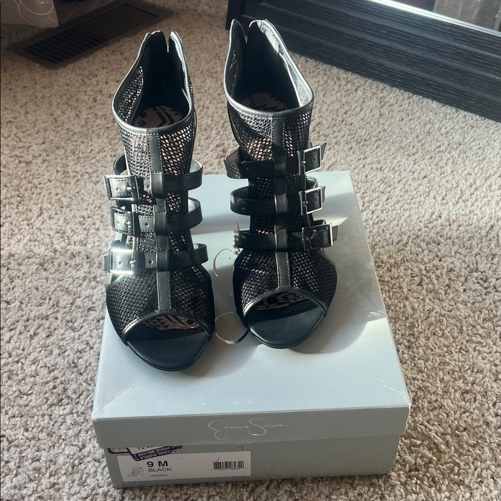 Jessica Simpson Black Heels